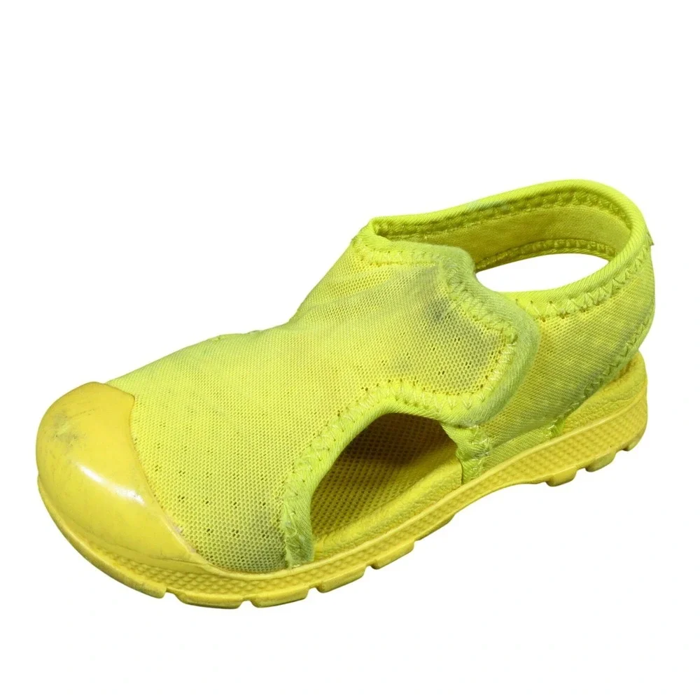 Hunter Outdoor Toddler Water Sandals Size 6 UK Beach Pool Shoes Yellow Mesh